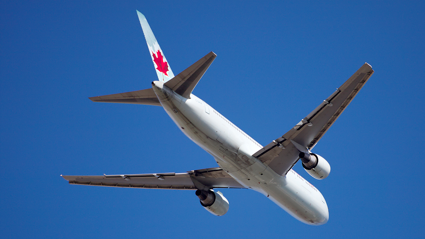C-GHLK ✈ Air Canada Boeing 767-35HER @ London-Heathrow