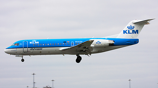 PH-KZH ✈ KLM Cityhopper Fokker 70 (F28-0070)