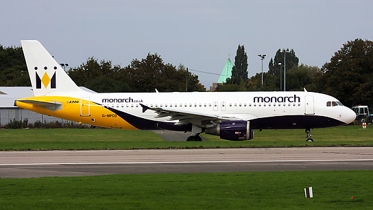 G-MPCD ✈ Monarch Airlines Airbus A320-231