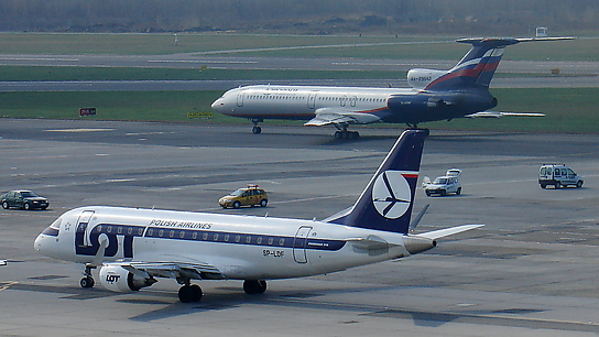 SP-LDF ✈ LOT Polish Airlines Embraer ERJ-170LR