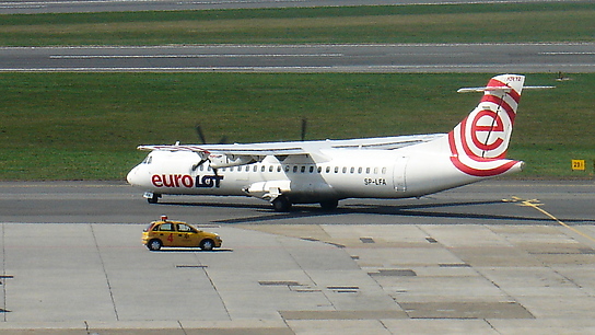 SP-LFA ✈ Eurolot ATR 72-202