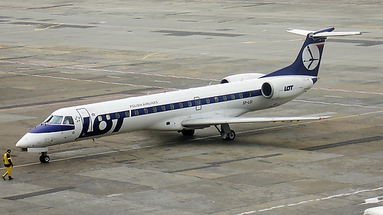 SP-LGI ✈ LOT Polish Airlines Embraer ERJ-145MP