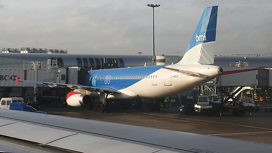 G-MIDP ✈ bmi British Midland Airbus A320-232