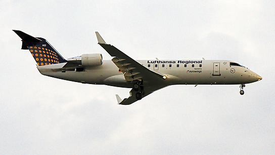 D-ACRO ✈ Lufthansa Regional Canadair CL-600-2B19 CRJ-200ER