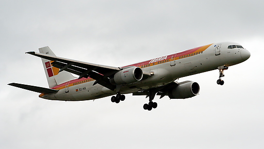 EC-HIX ✈ Iberia Airlines Boeing 757-256
