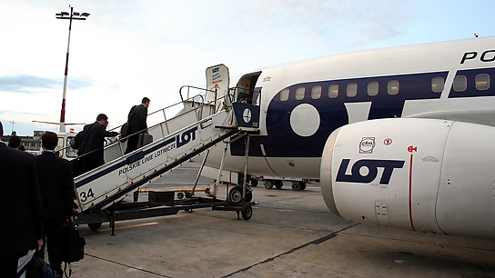 SP-LKA ✈ LOT Polish Airlines Boeing 737-55D