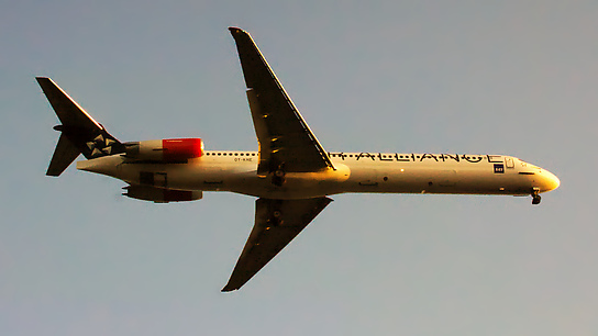 OY-KHE ✈ Scandinavian Airlines McDonnell Douglas MD-82