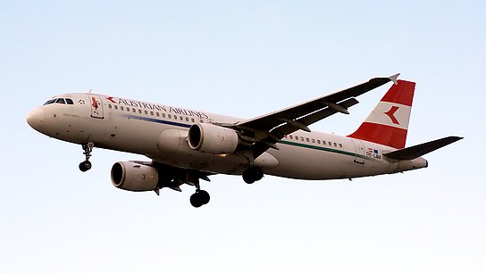 OE-LBU ✈ Austrian Airlines Airbus A320-214