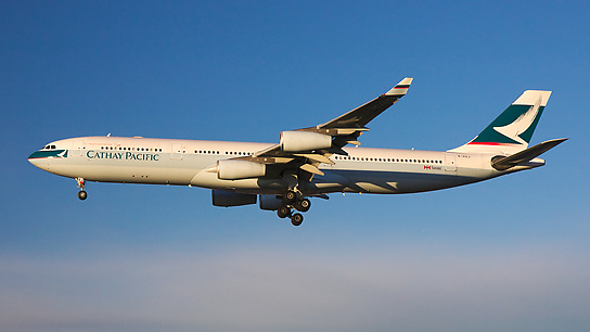 B-HXJ ✈ Cathay Pacific Airbus A340-313X