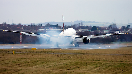 AP-BHW ✈ Pakistan International Airlines Boeing 777-340ER