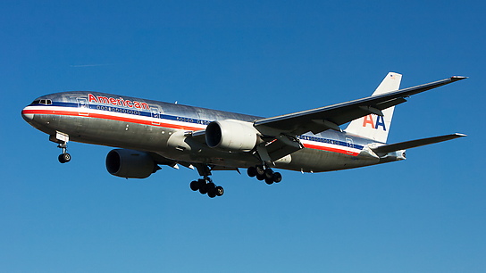 N790AN ✈ American Airlines Boeing 777-223ER