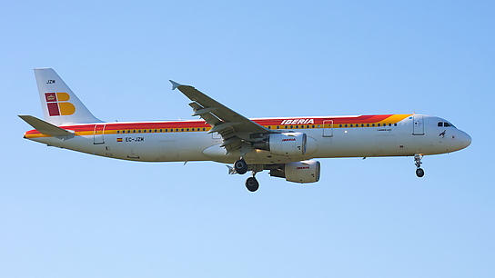 EC-JZM ✈ Iberia Airlines Airbus A321-212