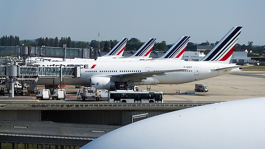F-GSPY ✈ Air France Boeing 777-228ER