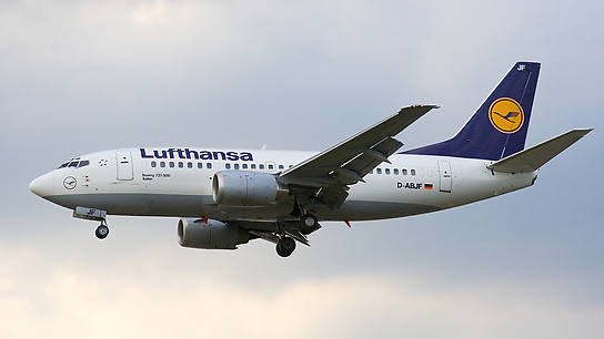 D-ABJF ✈ Lufthansa Boeing 737-530