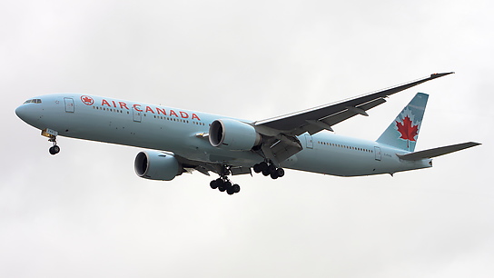 C-FIVS ✈ Air Canada Boeing 777-333ER