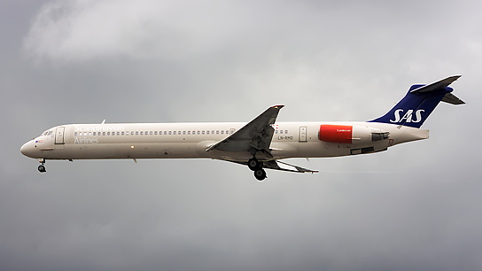 LN-RMO ✈ Scandinavian Airlines McDonnell Douglas MD-82