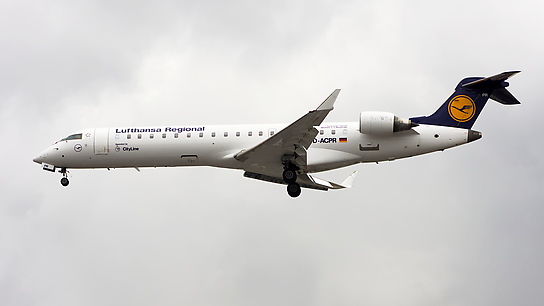 D-ACPR ✈ Lufthansa Regional Canadair CL-600-2C10 CRJ-701