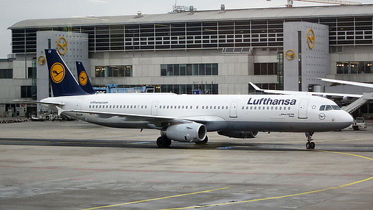 D-AISV ✈ Lufthansa Airbus A321-231