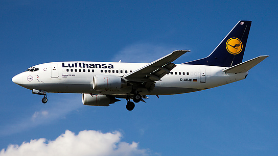 D-ABJF ✈ Lufthansa Boeing 737-530