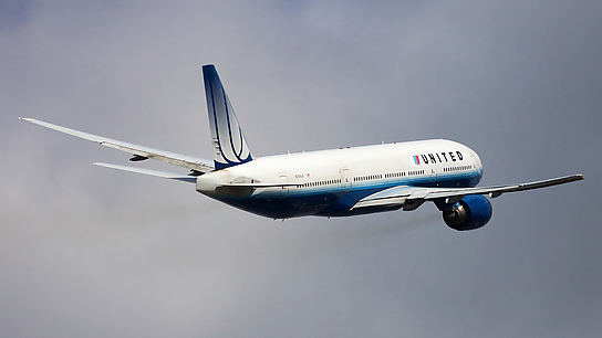 N769UA ✈ United Airlines Boeing 777-222