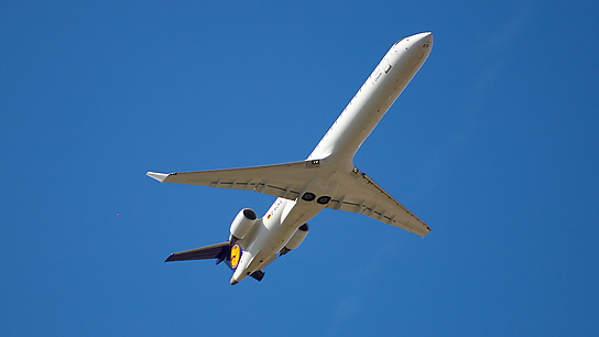 D-ACKE ✈ Lufthansa Regional Canadair CL-600-2D24 CRJ-900